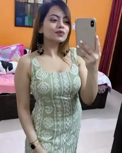 Call Girl in Sevagram
